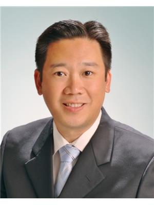 James Chen