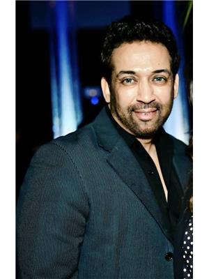 Desmond Mark Silveira