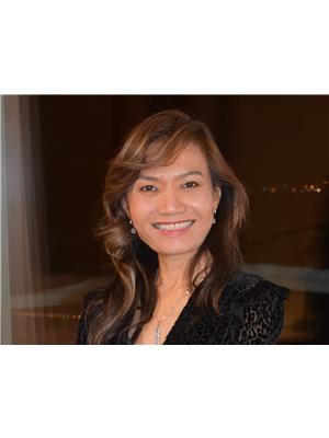Helen Tran