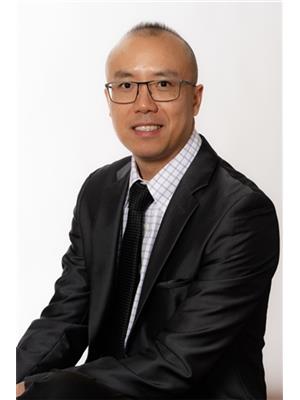 Nicholas Huang