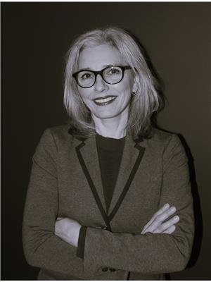KATE DROZDOWSKI