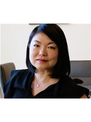 Theresa Chong