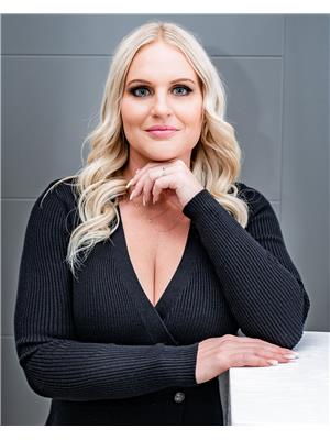 Ashley Lindquist