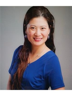 Christine Chong