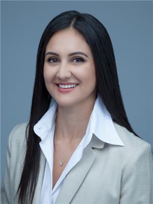 Lauren Coppola