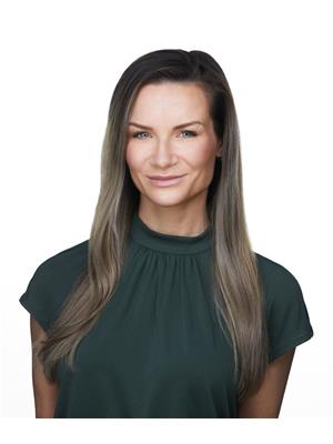 Kristine Riddell Image