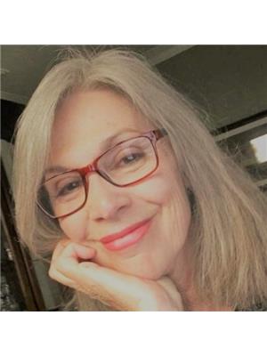 Cristina Van Blommestein