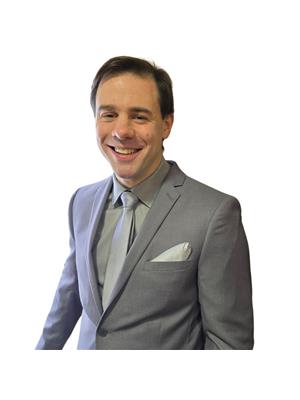Steven MacNeil