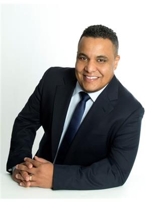 Michael Zakhari
