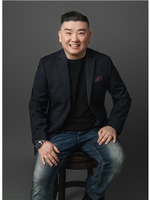 GABRIEL LO