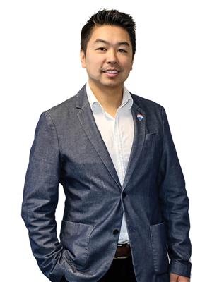 Adam (Yongqing) Luo
