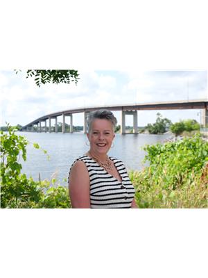 Lisa Hatfield