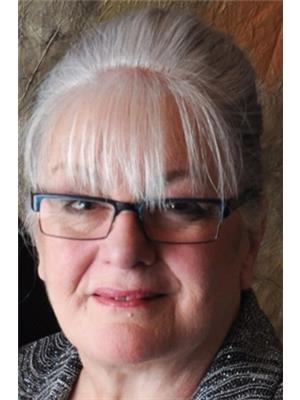 Darleen Steeves
