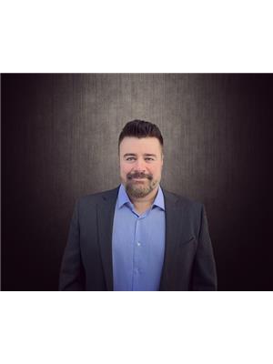 KEVIN KNOUGH