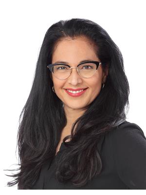 Nadia Adams-clark