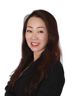 Emily Ma Yan