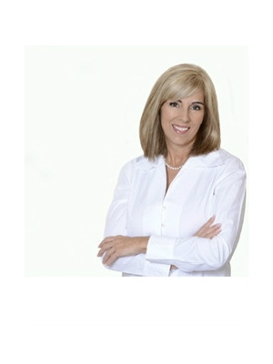 Angela Smuk