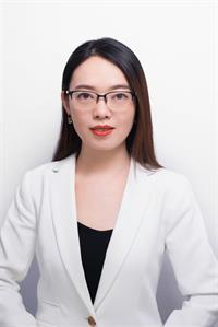 ZOEY HUANG