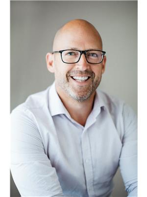 SHAWN LEBLANC