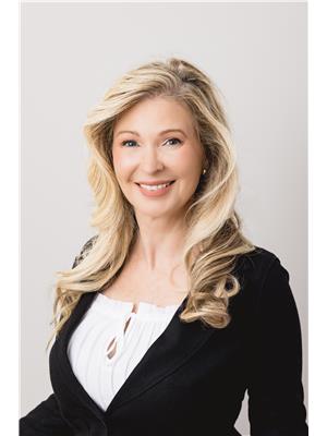 Lori Hume