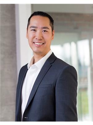 Holsen Chang