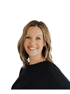 Lyndsay Henderson