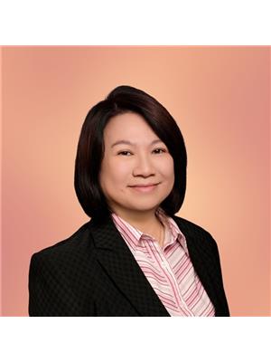 Olivia Lim
