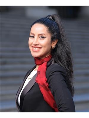 Sanaz Mohsenabadi