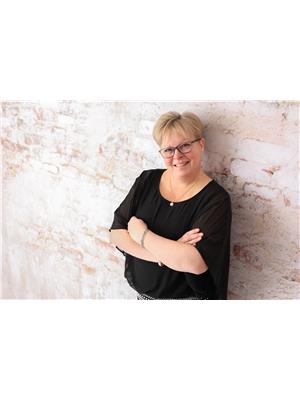 Julie Swayze