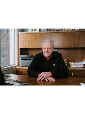 Bill Nicholls