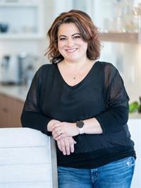 Nicole Hindman