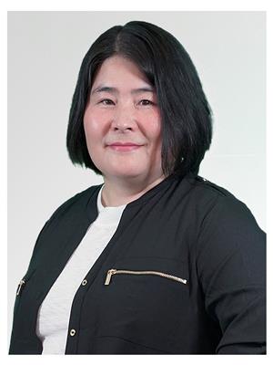 KATE KIM