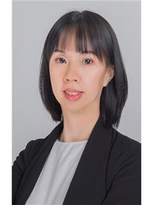 Flora Li