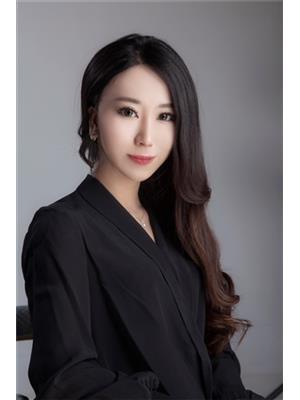 Sally Guo