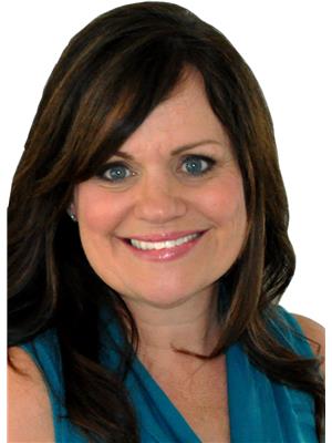 Teresa Hall