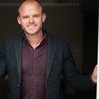 Tom Wood