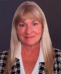 CELYNNE GREWE