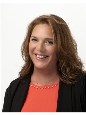 Jennifer Webb