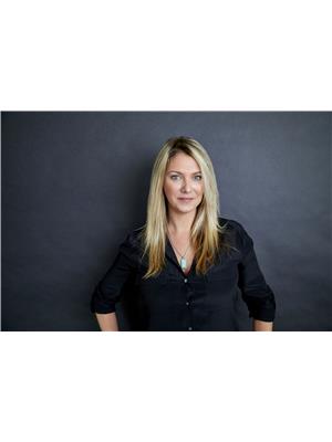 JANE VICTORIA THUET