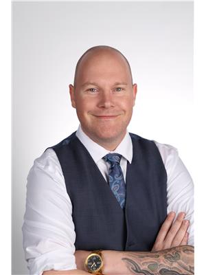DUSTIN DAVIS