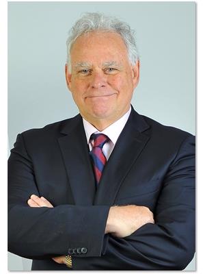 Andre L. Major