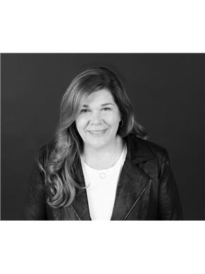 WENDY SAUNDERS