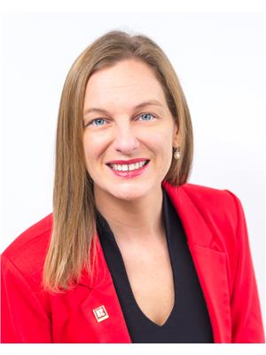 Ayn MacDonald