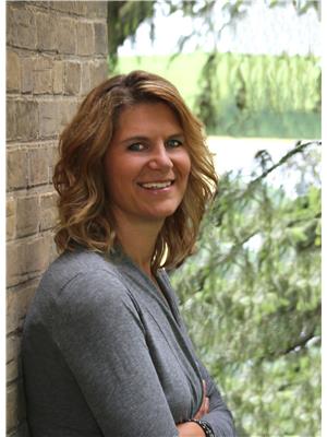 ANGELA BOERSMA