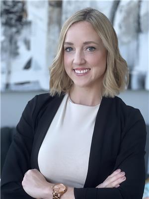 Caroline Curtis