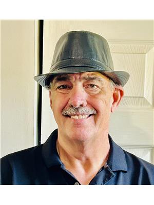 ROBERT JUHASZ