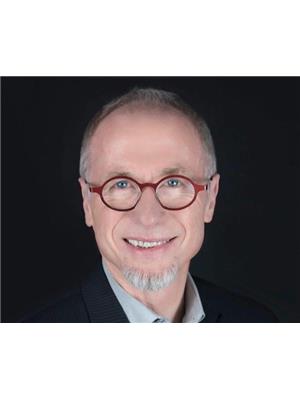 CHRISTOPHER J. ALLEN