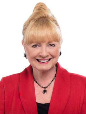LYNDA GORGES