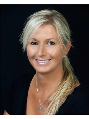 HEATHER LEA HARTT