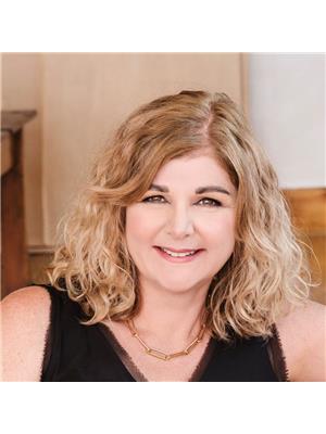 WENDY HAMMOND